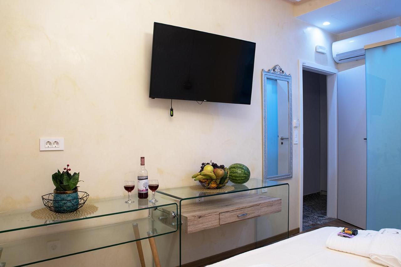 Edward Luxury Suites خانيا المظهر الخارجي الصورة